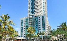 Crown Towers Resort Apartments